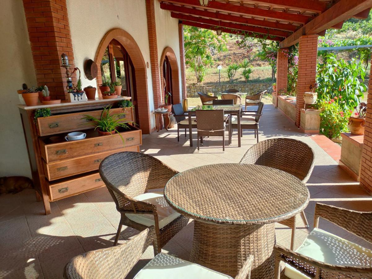 Azienda Agrituristica Verdevalle Cicerale Екстериор снимка